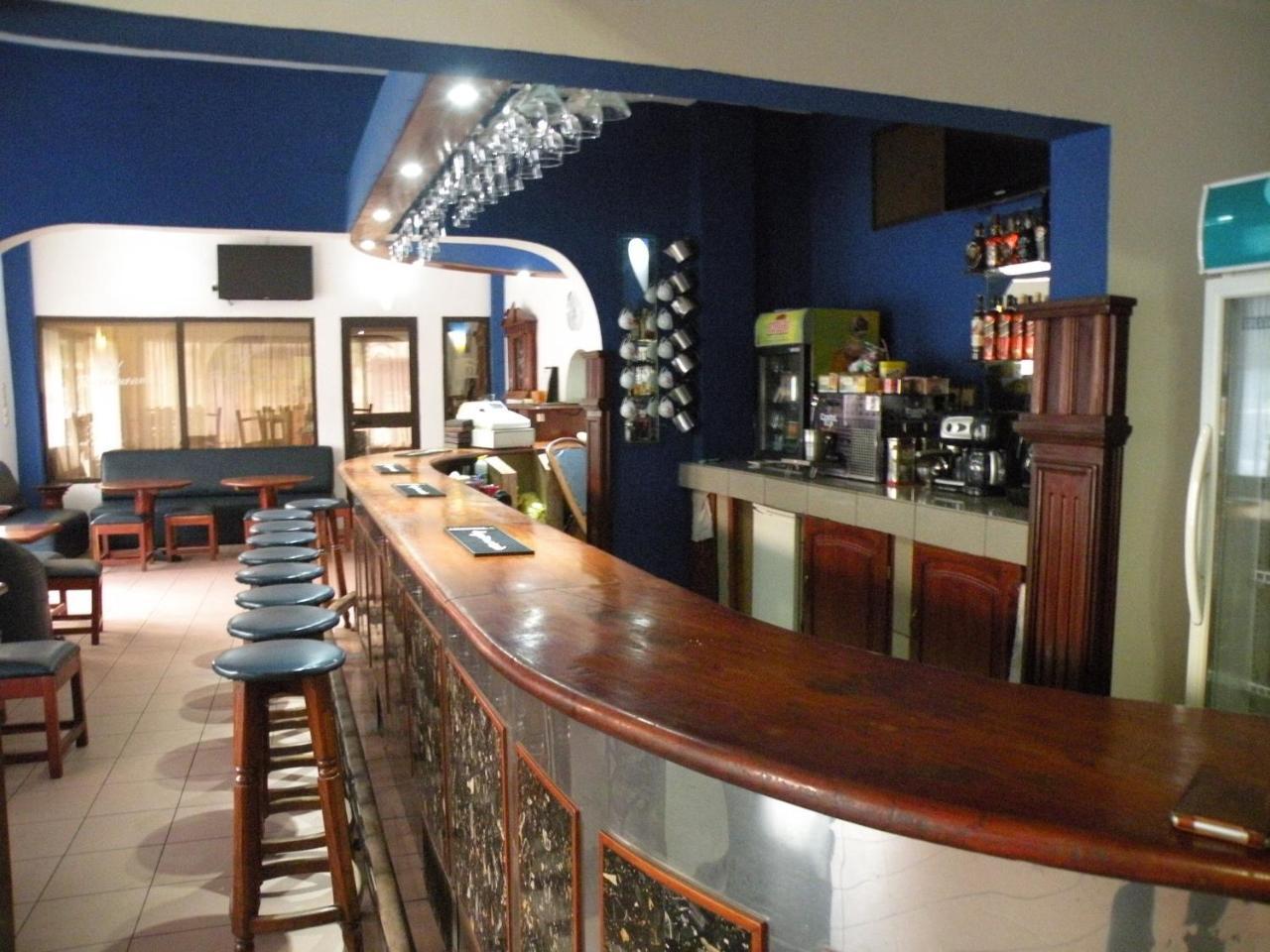 Acropole Hotel Cotonou Luaran gambar
